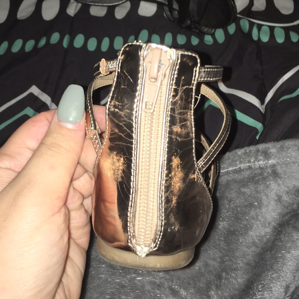 Sandals - Picture 3 of 3